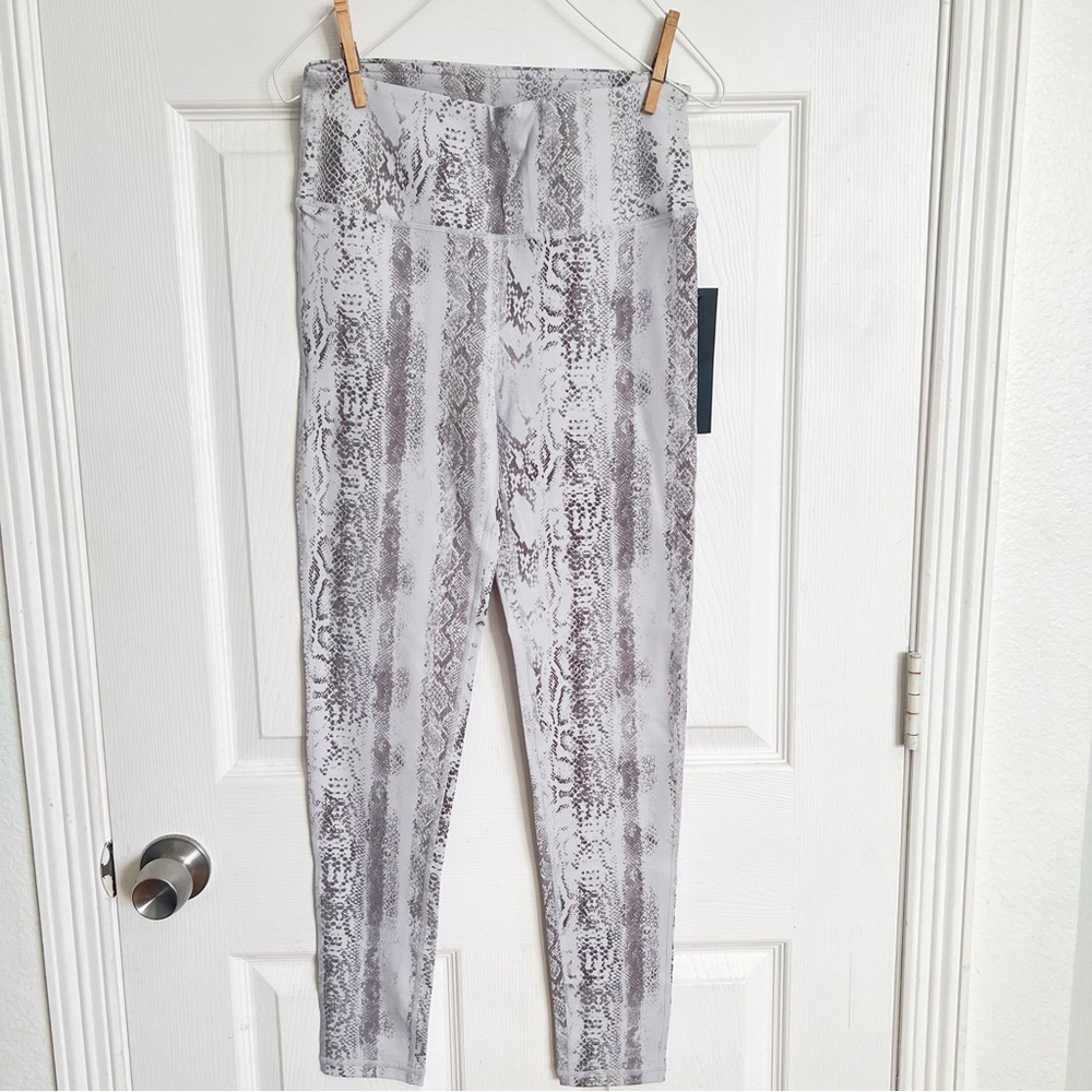 Mono B | Light Snake Print Yoga Leggings DJ2227